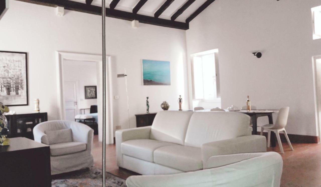 Incantevole Appartamento In Palazzo Storico Ortigia Συρακούσες Εξωτερικό φωτογραφία