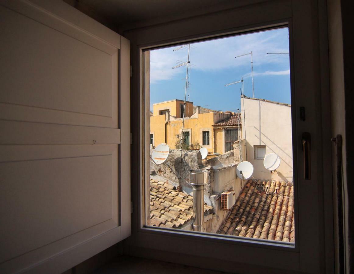 Incantevole Appartamento In Palazzo Storico Ortigia Συρακούσες Εξωτερικό φωτογραφία